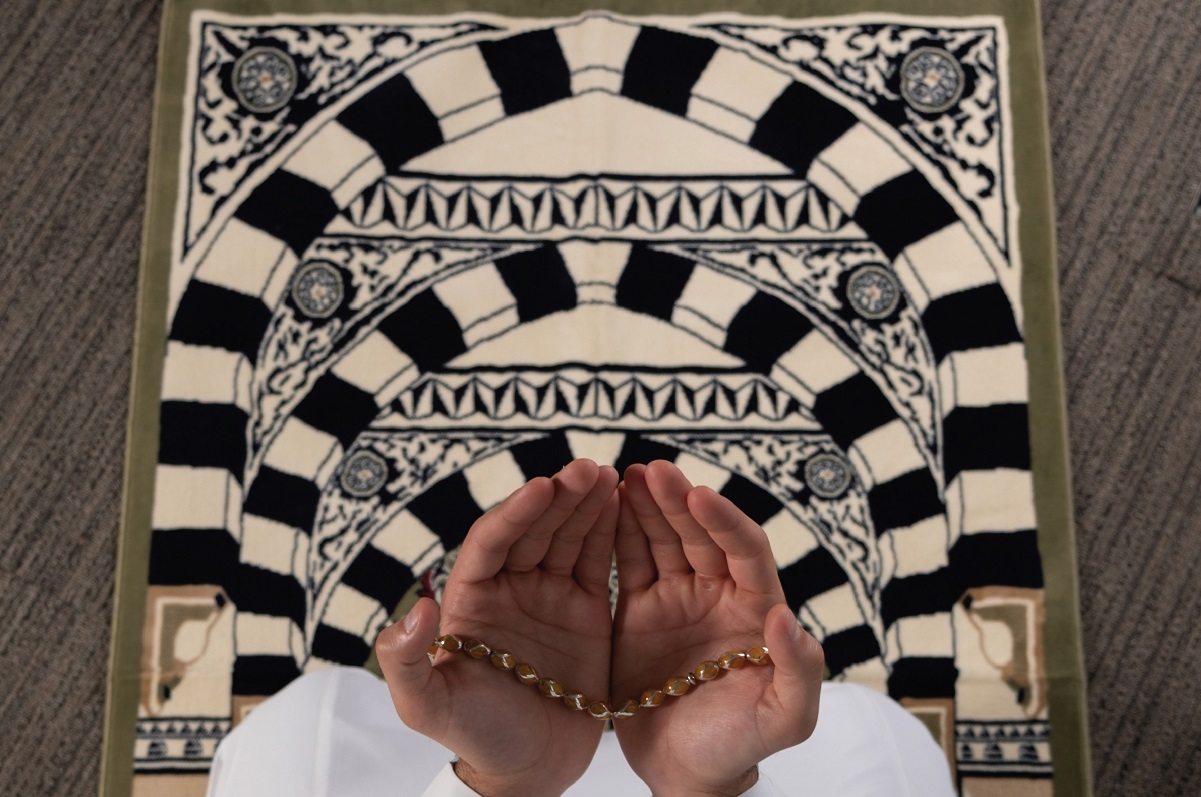 Reflects the creativity of the Holy Kaaba design